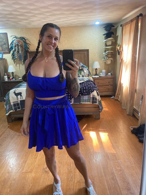 The weekend is here!!   Feeling blue, like my dress.   Titties make me feel happy, I hope they do the