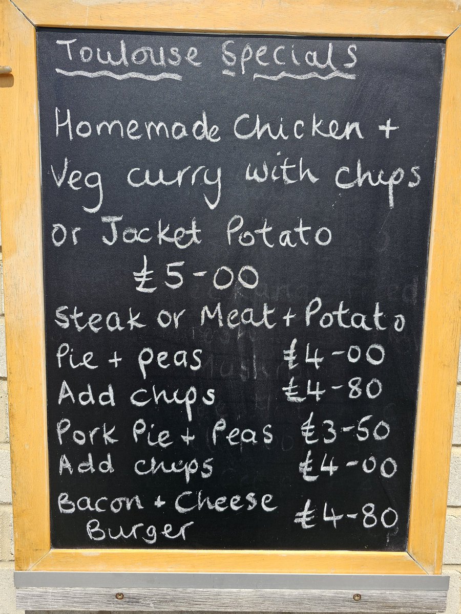 BatleyRLFC's tweet photo. 😋🍽 | Here are today's specials for our game against @TOXIII!

#MOKKOSMEN https://t.co/TUGta2V19U