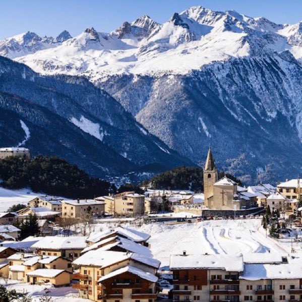 MohAviion's tweet photo. La Savoie                                    La non https://t.co/cdGxIeRKL2