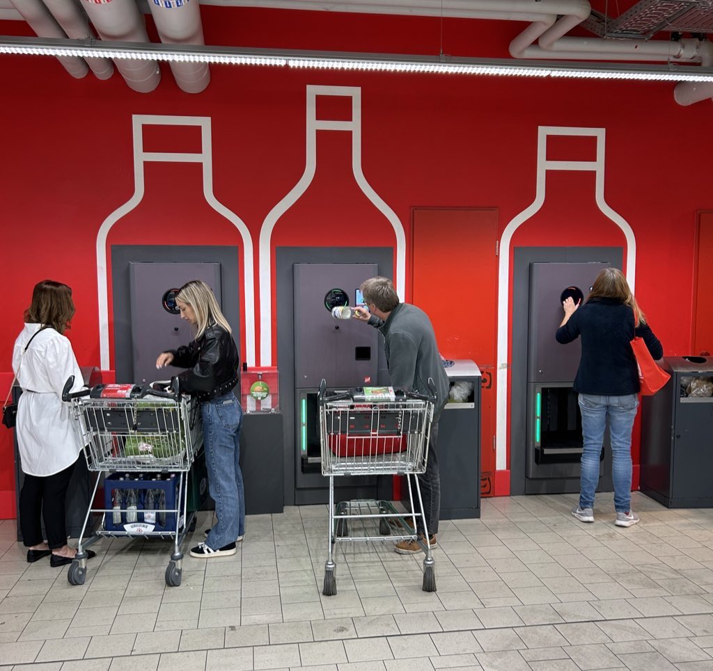 Fernando H. Valls 🗞️ tweet media