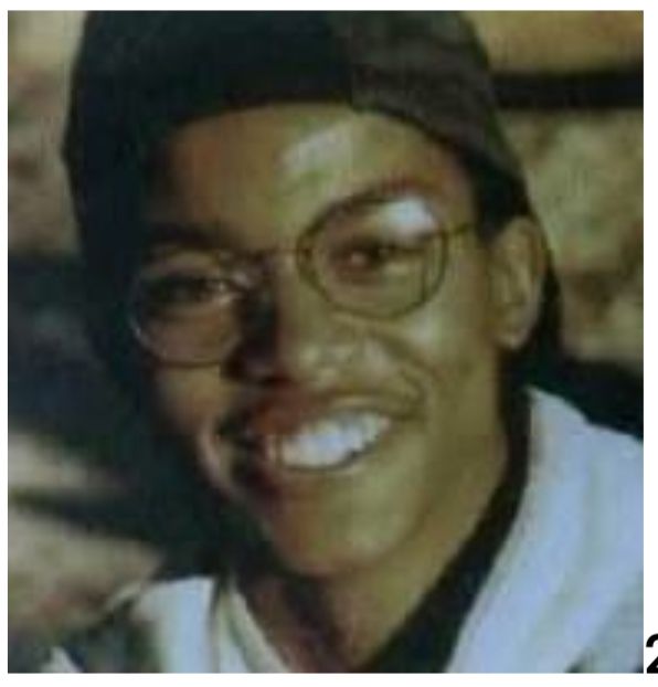 SamDeghout's tweet photo. 22/6/1998 : Robert Lagier est condamné à 15 ans 
Marion d'Ambrosio à 10 ans 
Pierre Giglio 2 ans dont 1 avec sursis 
Ces membres du #RN ont assassiné 
#IbrahimAli 15 ans parce qu'il était noir .
#extremedroite tue et vous le savez et elle tuera encore . https://t.co/cYqqGV5qk2