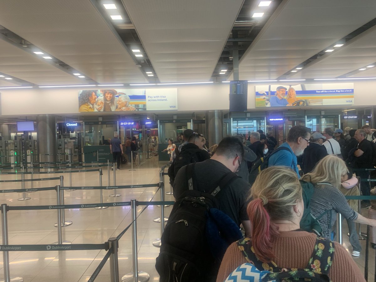 IrvineWelsh's tweet photo. The benefits of brexit: the nice blue British passports to the right, everyone else to the left https://t.co/4zOiVxFoRo
