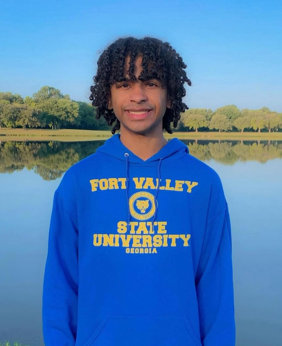 Excelrocks's tweet photo. CONGRATS to 18R libero Dozie on his commitment to Fort Valley State men’s volleyball! Recently, Fort Valley State won the SIAC conference and earned the conference’s first automatic bid to the NCAA division 1 men’s volleyball championships. Have a blast at the next level, Dozie! https://t.co/ZBrntOUXFr
