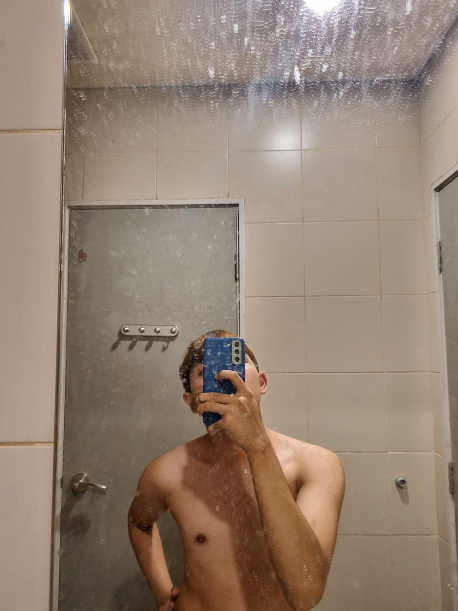 idcc_22's tweet photo. Tinder pon xleh main hshshs... https://t.co/S9bzJjsfik