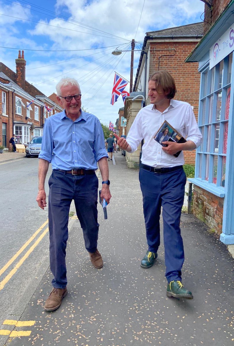 👀 Look who’s out in Stalham today!

It’s amazing to have <a href="/normanlamb/">Norman Lamb</a> backing Steff Aquarone to be North Norfolk’s next MP.

He knows the different a Lib Dem MP can make for people in our area. Thanks for your support, Norman!