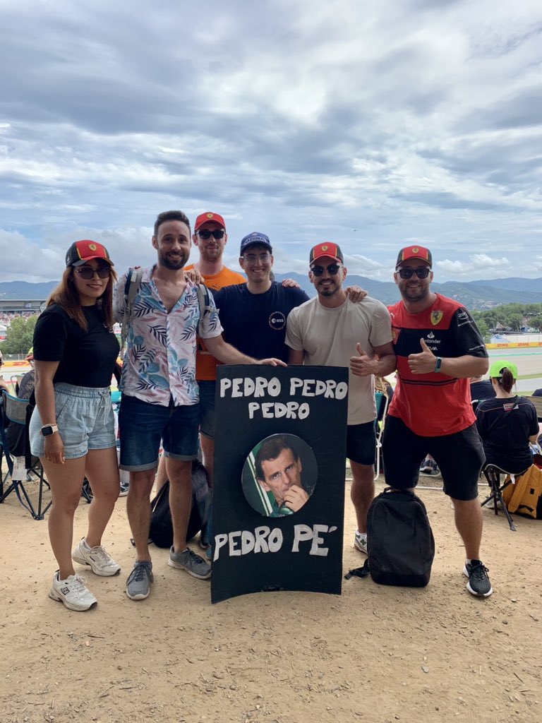 Circuitcat_es's tweet photo. La pancarta perfecta no exis... 

😂 @PedrodelaRosa1 
#F1 #SpanishGP https://t.co/bActwSQzVB