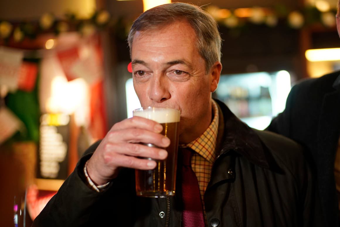 janeclarejones's tweet image. It doesn’t matter how many photos you pose for ostentatiously drinking a pint of bitter. You are a Dulwich educated poshboy banker twat using racism to further the interests of your class and deflect attention from the asset stripping of this country. And anyone who can’t see…