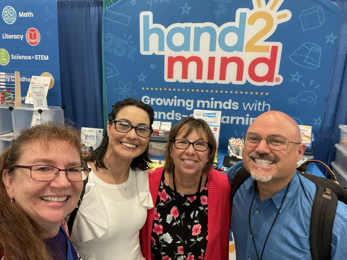iteachthewhy's tweet photo. Friday at the @FCTMath Conference! Love my #MathPeeps!!! @TLAMath @MickeyBanek @EricaBrink99 @superteacher524 @SueOConnellMath @teedjvt 1/ https://t.co/oPxJrtOU1G