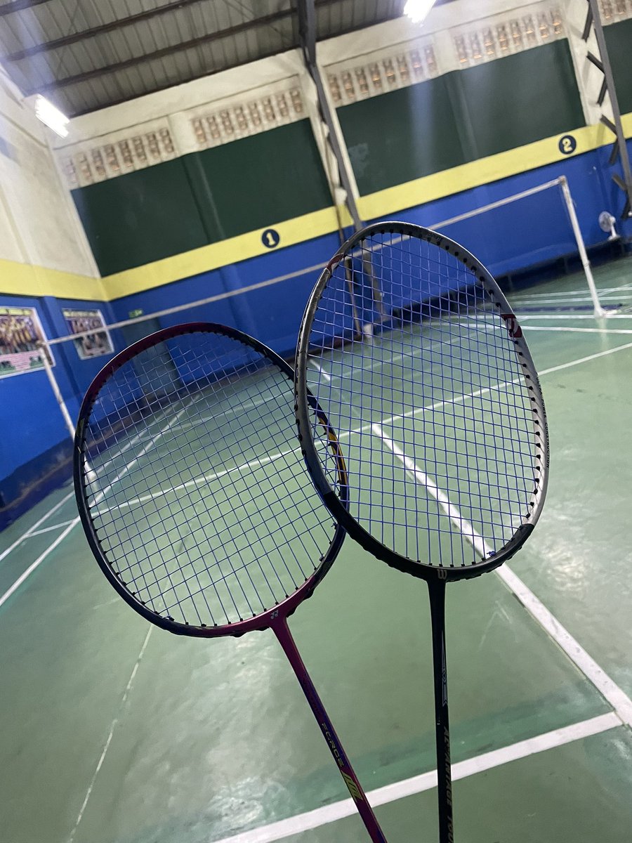 icaxey's tweet photo. tra date? 🏸 https://t.co/Se8oUveZtJ