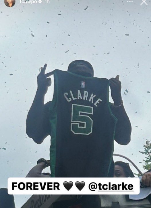 TristanUda's tweet photo. At the Boston Celtics’ NBA Championship parade on Friday, NBA Finals MVP Jaylen Brown held up a jersey for the late Terrence Clarke, who was from Boston.

Brown has said “Terrence was like my little bro.”

#LLTC5 https://t.co/5IXtuLas13