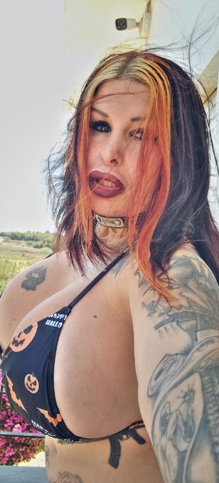 Du m&ouml;chtest ein pers&ouml;nliches Dankesch&ouml;n in Video oder/und Foto? Dann beschenke mich von hier: https://t<a href="/tag/stripchat"class="tags"><span>#stripchat</span></a><a href="/tag/stripchatlive"class="tags"><span>#stripchatlive</span></a>