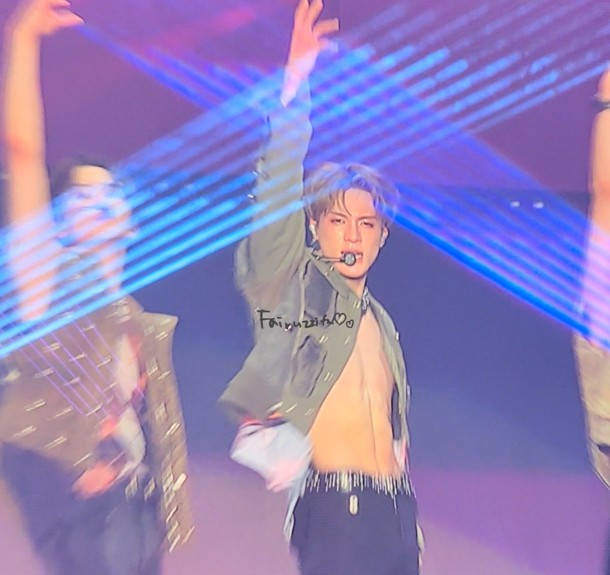 Gerah Ya Jen ?

#NCTDREAM_THEDREAMSHOW3_IN_BKK #NCTDREAM_THEDREAMSHOW3inBKK #NCTDREAM_THEDREAMSHOW3 #leejeno