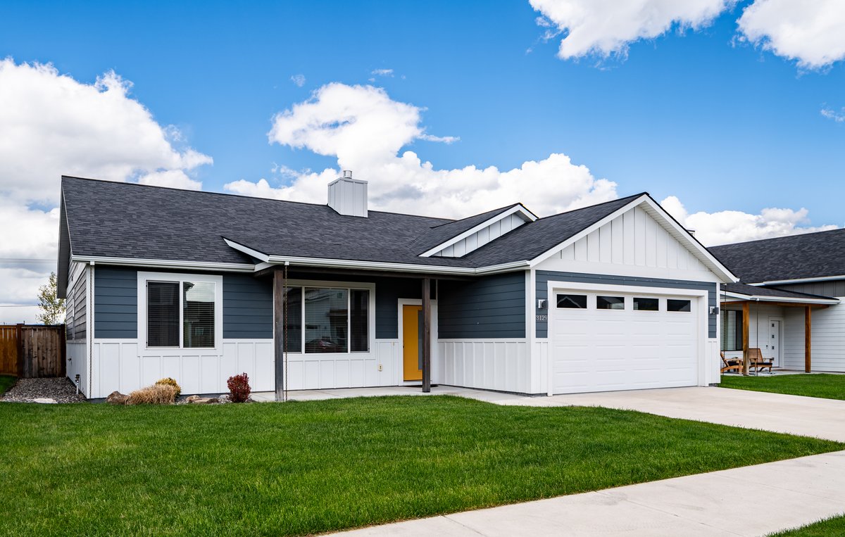 KnoffGroup's tweet photo. Move right in this meticulously cared for single-level home in Bozeman's West Winds neighborhood. Great location near parks/trails/shopping/amenities
More photos, info, and virtual tour https://t.co/U5XB8Hnh0g
Listed by Marcie Hahn-Knoff, Broker | REALTOR® Knoff Group Real Estate https://t.co/MiziHT3J6b
