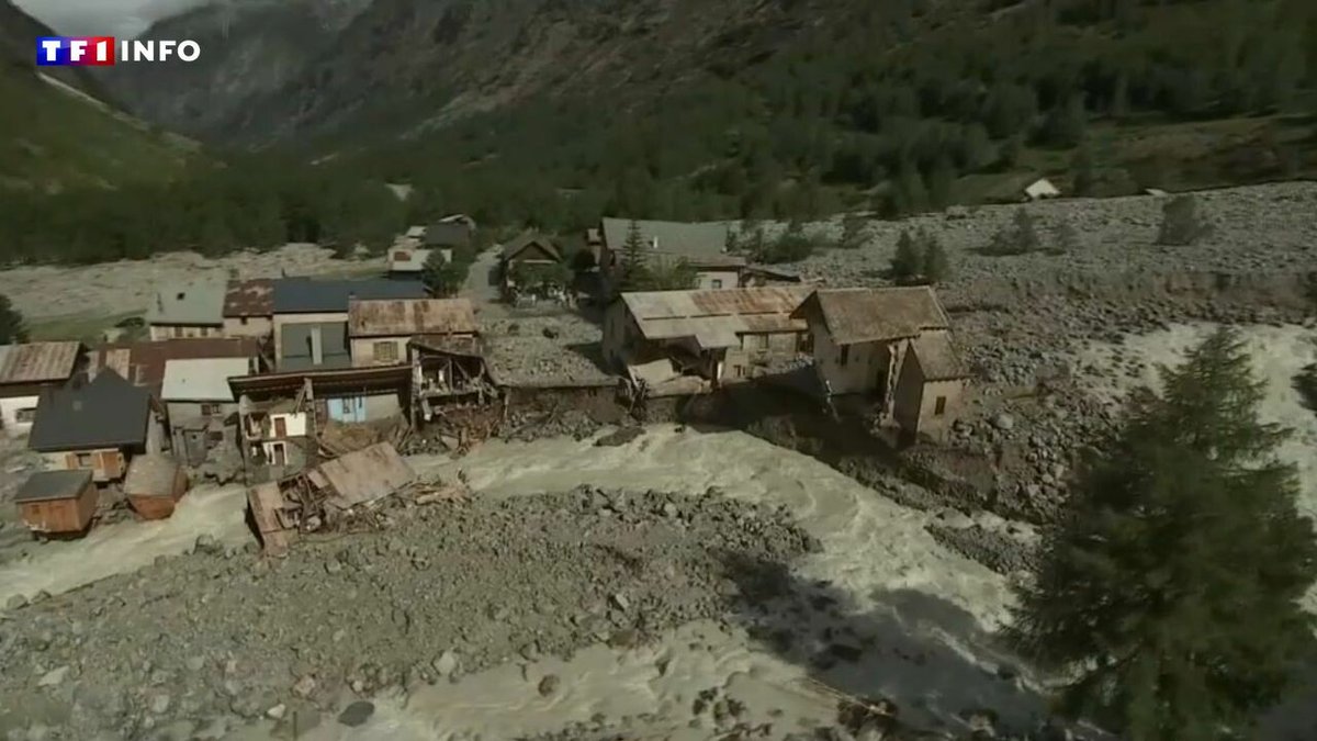 Maisons éventrées ou ensevelies : les images aériennes d'un hameau de l'Isère isolé par les crues
➡️ l.tf1info.fr/ptK