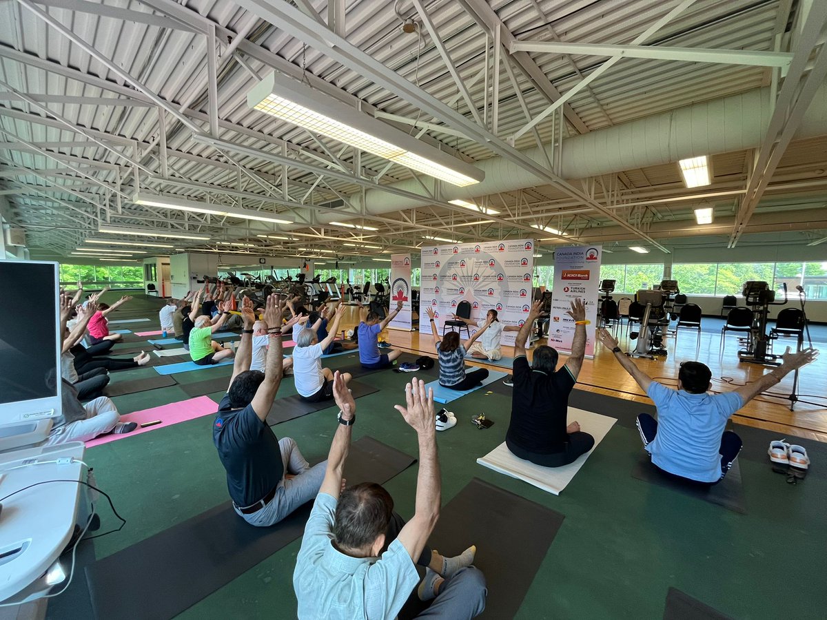 Canada India Foundation (@cif_official1) on Twitter photo Continuing partnership with <a href="/UHN/">University Health Network</a> towards goal of empowering patients with preventive, self cared holistic health-CIF celebrated Int Yoga Day with UHN community. #Yoga & #Ayurveda can be great effective tools with modern medicine on preventive & management side. #IDY2024 Continuing partnership with <a href="/UHN/">University Health Network</a> towards goal of empowering patients with preventive, self cared holistic health-CIF celebrated Int Yoga Day with UHN community. #Yoga & #Ayurveda can be great effective tools with modern medicine on preventive & management side. #IDY2024