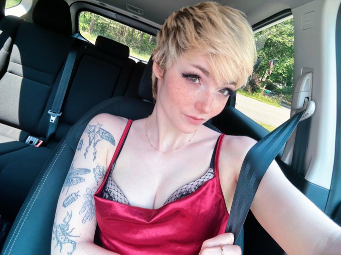 At a wedding, eating the napkins https://t.co/zHocNrtd2G