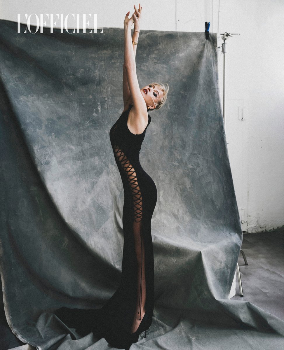 STEPHAN CARAS (@stephancaras) on Twitter photo CoverStory <a href="/LOfficielindia/">L'Officiel India</a> 23rd Anniversary Issue featuring Miriam Mattova💯 X @stephancaras
Stylist: Marina Raymar 📸Shayank Sherwani
Blue Magic Collection💙 CoverStory <a href="/LOfficielindia/">L'Officiel India</a> 23rd Anniversary Issue featuring Miriam Mattova💯 X @stephancaras
Stylist: Marina Raymar 📸Shayank Sherwani
Blue Magic Collection💙