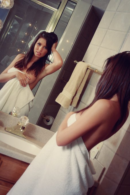 The soul of the sea  Studio @ModelsofTYM  Production @TheEmslieAgency  Community @Follw_Official  https://t<a class="tags" href="/tag/modelsoftym">@modelsoftym</a>