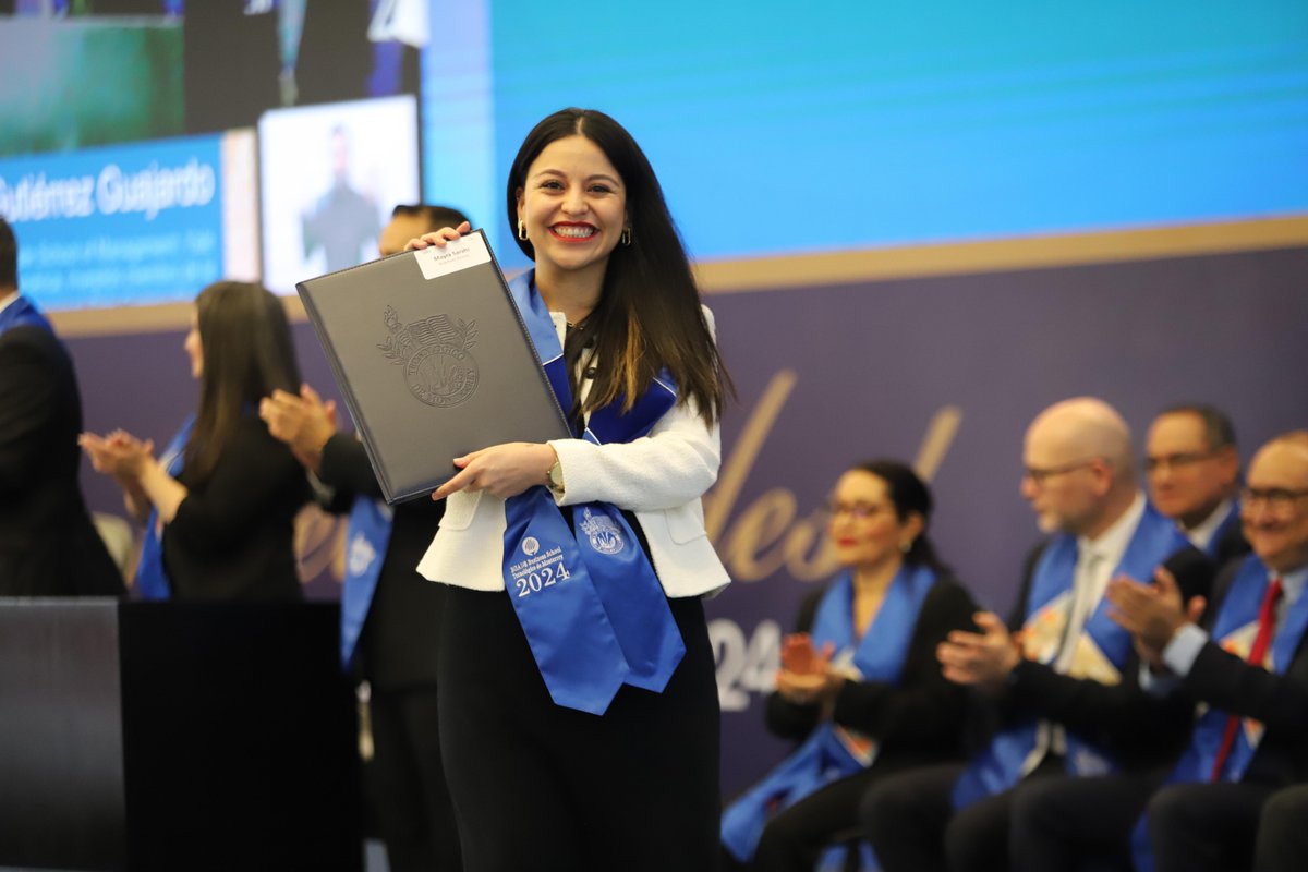 egade's tweet photo. 🎓 Celebramos la #GraduaciónEGADE de la Generación Junio 2024 en Monterrey. Más de 150 graduand@s reciben su grado de maestría y doctorado. ¡Muchas felicidades! #OrgulloEGADE #EXATECEGADE https://t.co/wyru333Xt1