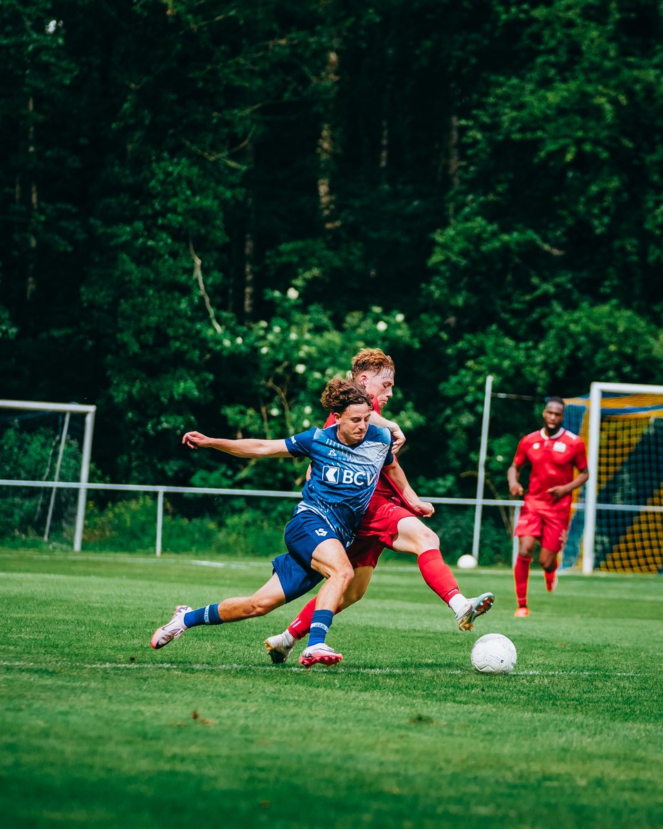 lausanne_sport's tweet photo. โ
ร lโoccasion de la premiรจre รฉtape du ๐๐ ๐๐๐ฎ๐ ๐๐จ๐ฎ๐ซ, le FC Lausanne-Sport sโest imposรฉ 3๏ธโฃ-2๏ธโฃ face au @FC_SLO ๐ตโช๏ธ
Des rรฉussites dโ@AntoineBernede, Kaly Sรจne et un CSC ont permis au LS de remporter ce premier match de prรฉparation โฝ๏ธ
#AllezLausanne #LSVaudTour https://t.co/zcr9S4975i