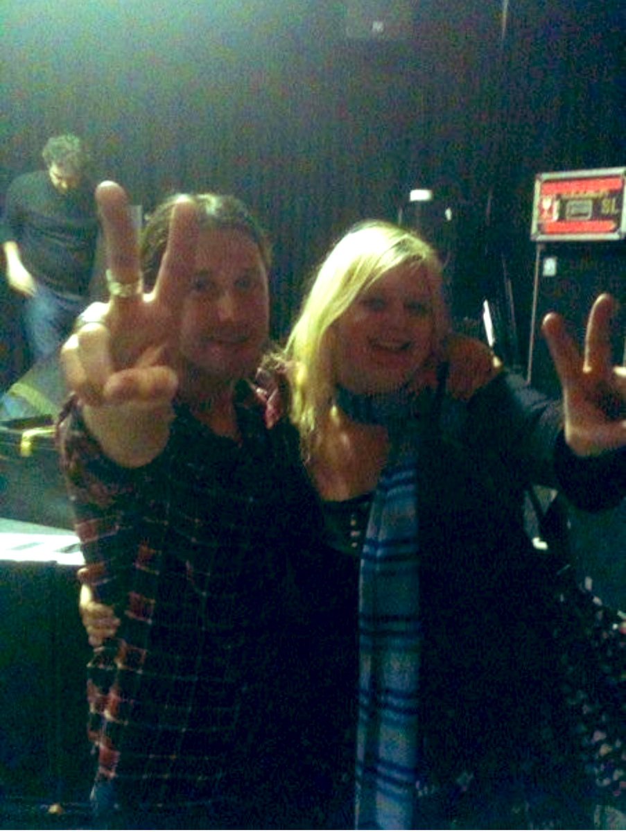 anne hill tweet media