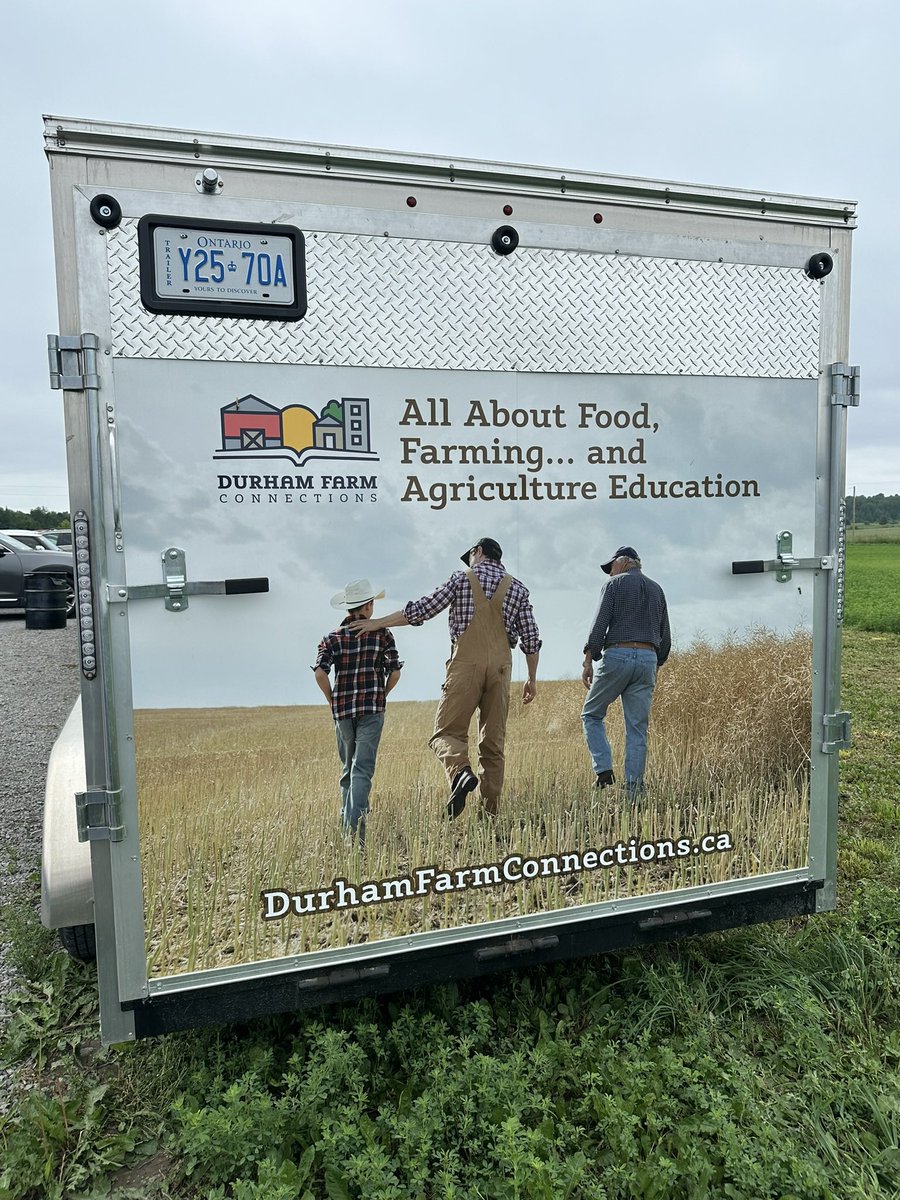 It’s always encouraging to come across something like this in my travels across #ruralOntario. Well done <a href="/farmconnections/">DurhamFarmConnections</a>! This trailer was parked at @applewoodwines, north of Port Perry, ON this morning. #AgricultureMatters #RuralMatters #OntAg