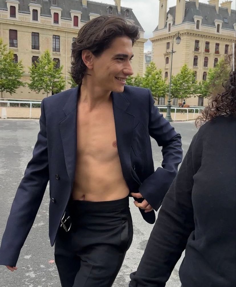 no hay manera de que sea cada vez más lindo 😩♥️