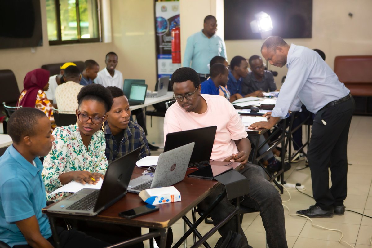 #hubiquitousIOTcertificationprogram
#IOTcertificationprogram2024

Hubiquitous Horizon2020 project

Hubiquitous Horizon2020 project 
IOT Certification program in Dar es salaam Tanzania.

We had a training session on the Business concept of IOT from Mr. Stanley Mosha.
