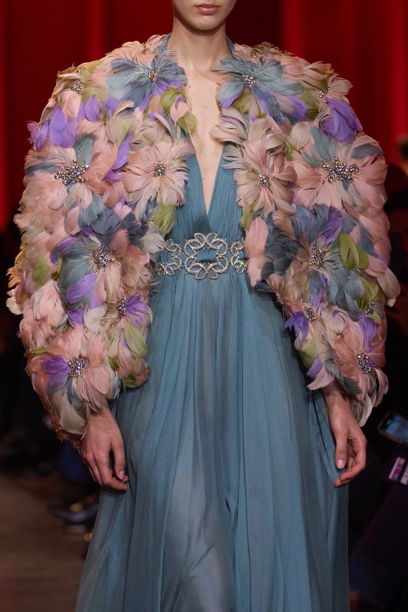 FashionweekNYC's tweet photo. Exquisite Details from Elie Saab Couture Spring 2024 😍😍😍 https://t.co/vlfvfHZhfu