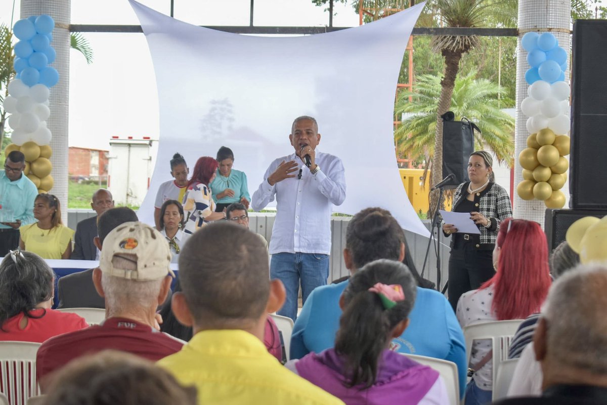 Ángel Marcano tweet media