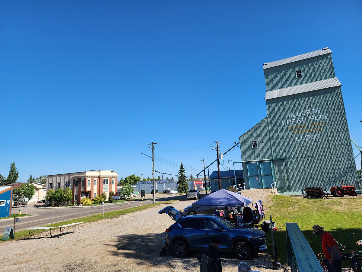 Elevator's 1st Annual Community Garage Sale is setting up!
Spots are still available ($20/each).
Runs 10am to 1pm.
#Leduc #GrainElevatorMuseum #MainStreetDBA #GarageSale