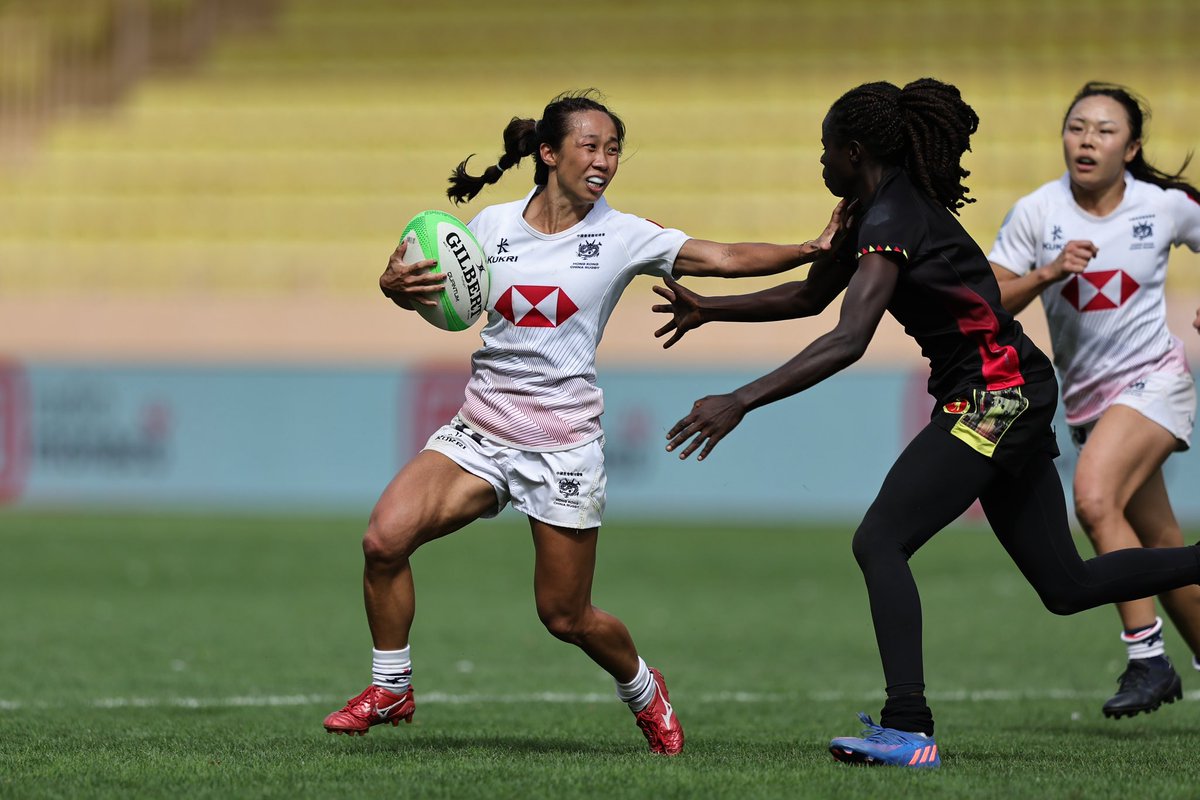 OfficialHK7s's tweet photo. Day 2 wrapped up for our Women’s 7s.

Hong Kong China 22 - 12 Jamaica 
Uganda 17 - 14 Hong Kong China 

We have finished runner-up in Pool E and will be in tomorrow’s quarter-finals. Read the full report here: https://t.co/tMWXRVOuE8

#HK7s #allin https://t.co/NYmbk8AV06