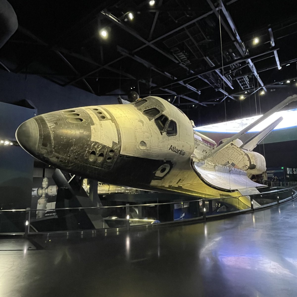 ExploreSpaceKSC's tweet image. After 33 missions in space, Atlantis now has a new mission, inspiring the next generation at #KennedySpaceCenter Visitor Complex.