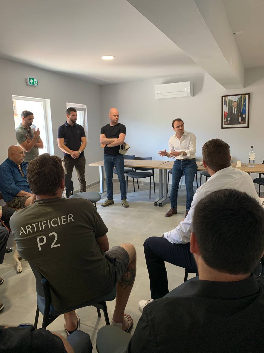 LsLuciani's tweet photo. Da Bucugnà à Afà, da Pighjolu à Marignana.. @MossaPalatina à la rencontre des habitants et élus pour présenter notre démarche, avec des échanges intéressants et constructifs.

#Tuttiàlamossa #electionslegislatives #corsica #mossapalatina #corsedusud #elections2024 🗳️🗓️🏛️ https://t.co/b1Zg1oxmKq