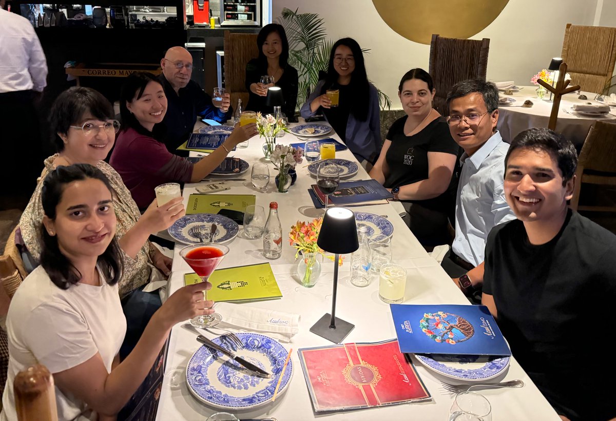 Yunyao Li tweet media