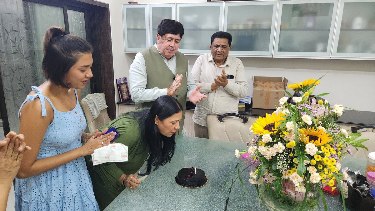 DILEEP SANGHANI tweet media