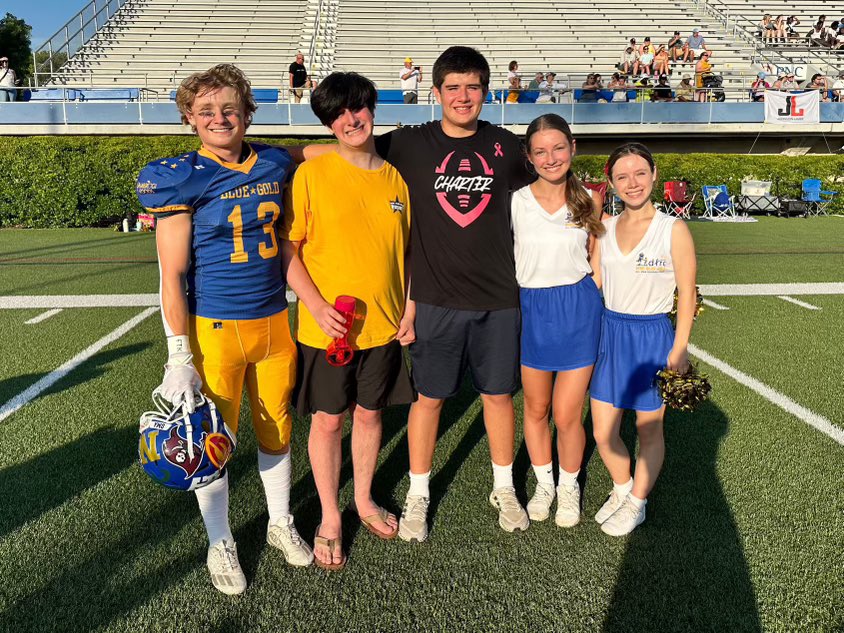 ⭐️Congratulations to Aidan Zellman, Logan Klein, Jake O’Donoghue, Elsa Lunger, and Caroline Jefferson for representing @saintmarkshs at the DFRC Blue Gold All-Star football game! A special congratulations to Aidan Zellman for being selected as a team captain. Well done!