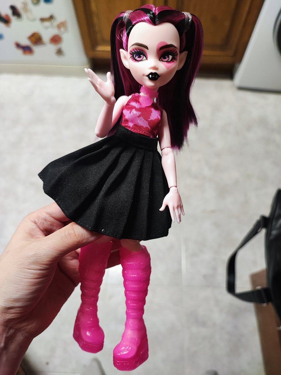 LOVE the base doll hate the rest