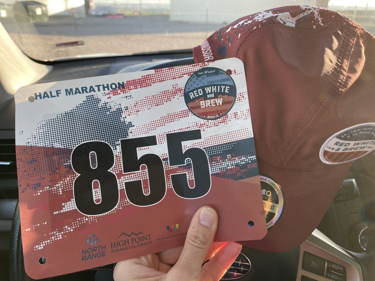 runlikeafoxie's tweet photo. Half Marathon #207 - The Red, White and Brew half! π πΊπΈ
It was scorching. It was hilly. But I LOVED IT NONETHELESS!
#halfmarathon #halfcrazy #redwhiteandbrewhalf #runnermoms #questfor300 https://t.co/iKMeNxr0Zv
