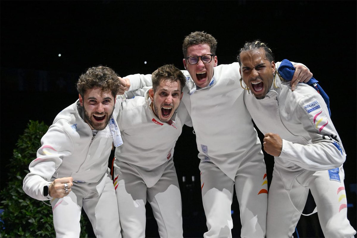 🥉 ¡OTRO BRONCE PARA NUESTRA ESGRIMA!

💪 El equipo masculino de espada compuesto por <a href="/yulenpereira/">Yulen</a>, <a href="/EGavaldaPodium/">Eugeni Gavaldà Elias</a>, Juan Pedro Romero y Gerard Gonell consigue una meritoria tercera posición en el Campeonato de Europa.

🙌 ¡Bravo!

🤺 <a href="/rfeesgrima/">Real Federación Española de Esgrima</a>