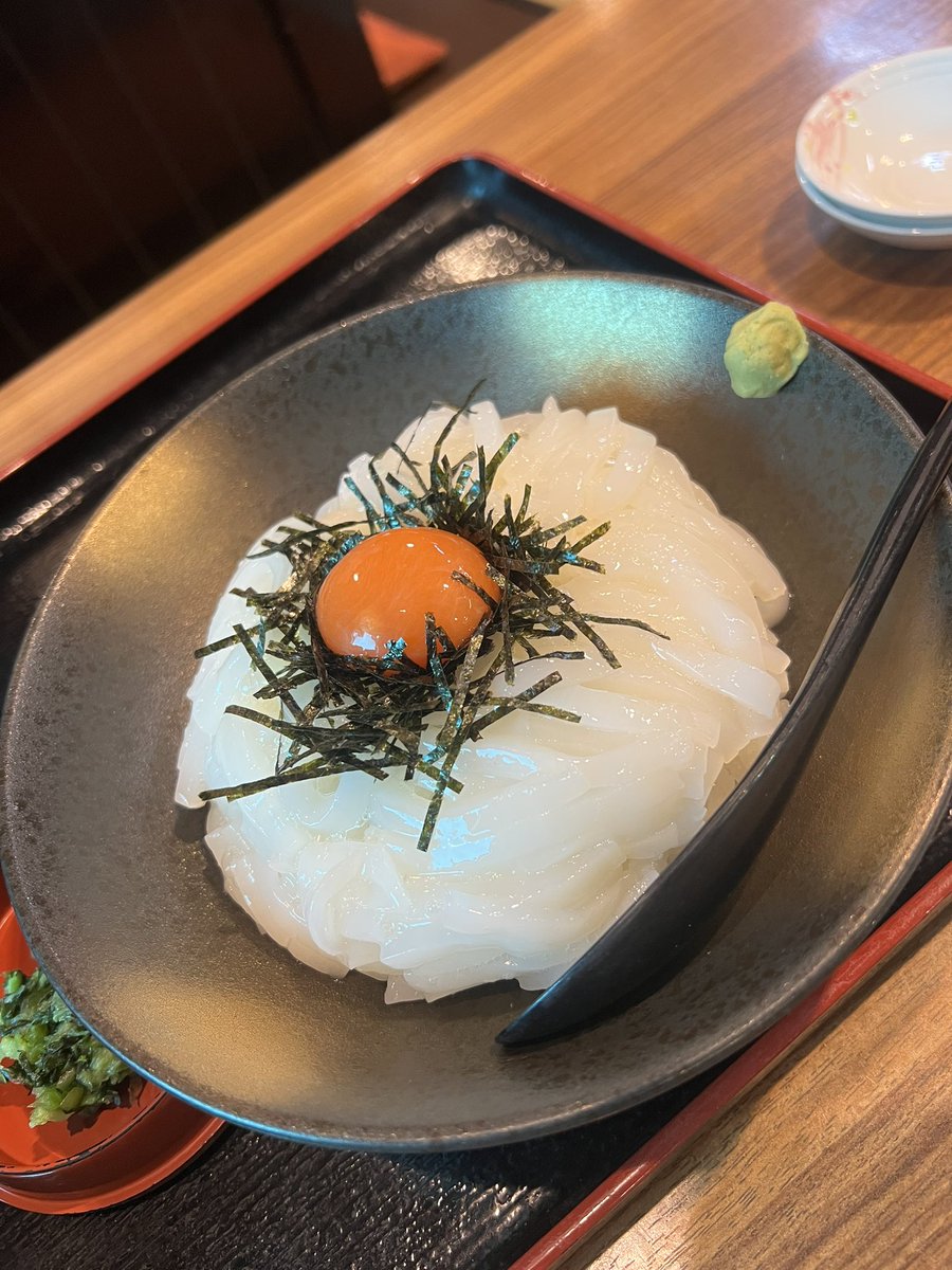 タイチ✖️物販@副業迷子センター (@taimercari) on Twitter photo おはたいち〜🌞
呼子のイカ丼🦑
色合い良くて美味しいって最高ですね😆
今日も頑張りましょう♪
#おは戦60623🍨D1 おはたいち〜🌞
呼子のイカ丼🦑
色合い良くて美味しいって最高ですね😆
今日も頑張りましょう♪
#おは戦60623🍨D1