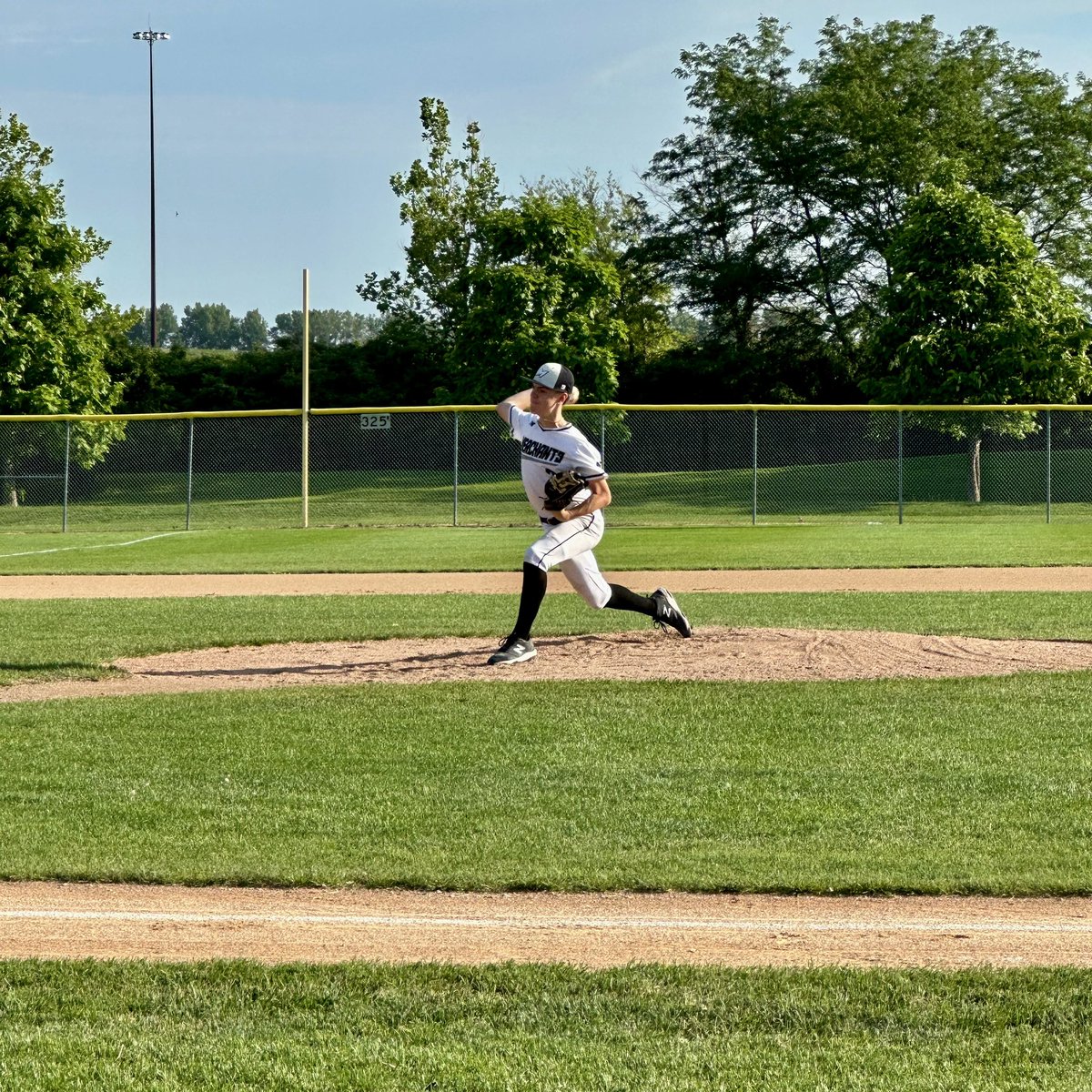 KirkMerchants's tweet photo. Merchants 14U Black are now 4-0 in Slump Buster Tournament in Omaha. With 2 inning overtime - Kai Roberto hit the walk off! Final score 8-7β¦. They live to see another day! πͺβΎοΈ #rollmerch https://t.co/eSo9izRyT5