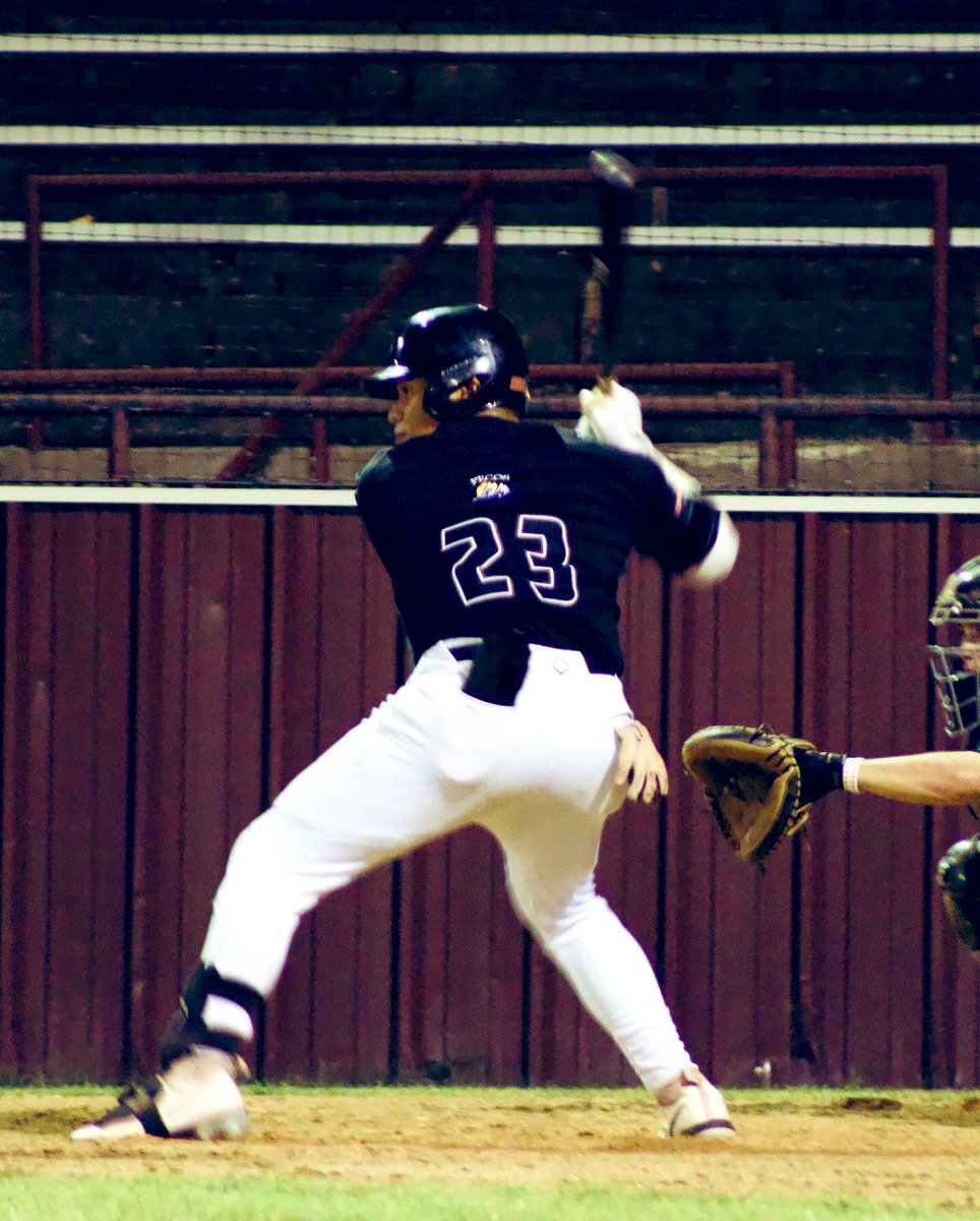 CammTheG's tweet photo. Ballin’ ⚾️ https://t.co/8sx2ykeRZc