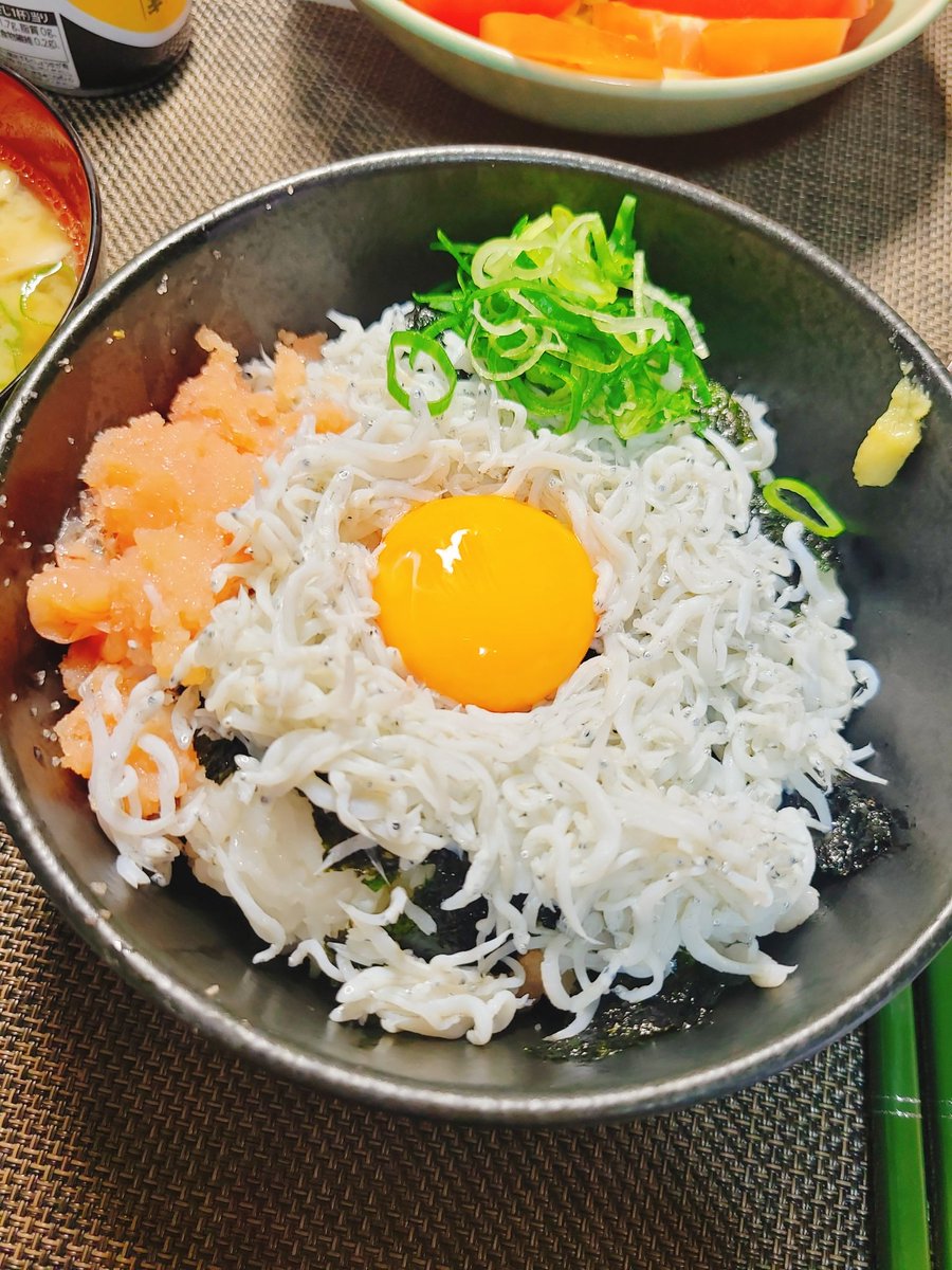 深夜誰も見てないのでこっそり最近の手料理写真をアップする 