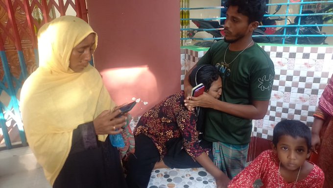 বরগুনায় মাইক্রোবাস খালে পড়ে নয় জন নিহতের সাত জনই মাদারীপুরের শিবচরের