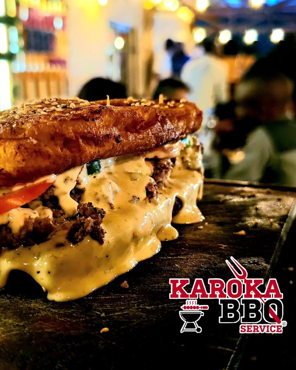 Karoka237's tweet photo. Grillades 🍗🥩🥓, ambiance fun et relax🕺🏽🕺🏿🎶🎵, karaoke🎙🎼🎙.... Nous sommes ouverts de mardi à dimanche.
⛔️ BEFORE PARTY ⛔️
De jeudi à samedi nous fermons à 1h 00.
https://t.co/zK0MxTlAKM
#karoka237 #camburger #junkfood #instabbq #yaoundé #BEFOREPARTY #bbqcatering #bbq https://t.co/UYX41YFOQI