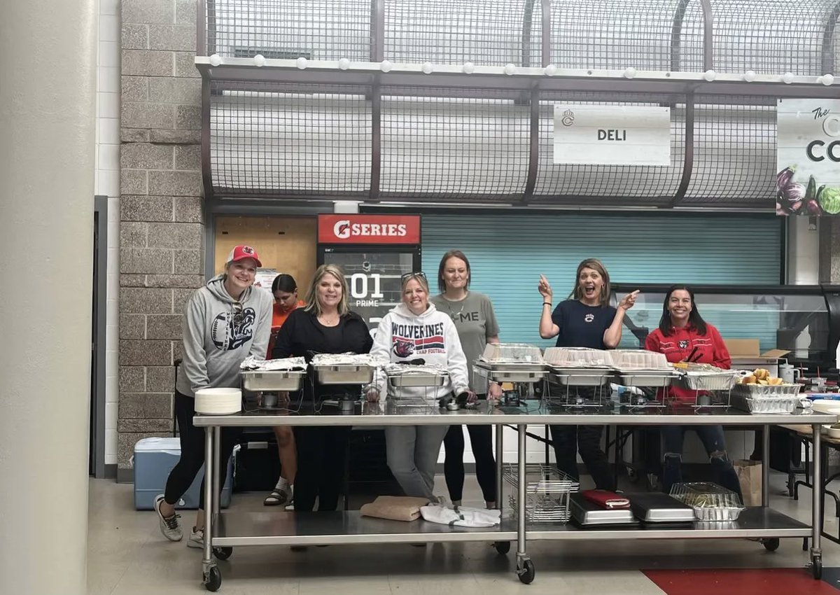 Chap_Wolverines's tweet photo. 2024 Lock-in is done and we are all exhausted! But what a good time!  The boys grew in everyway possible and had fun while at it!  Big shout out to the Dad’s for breakfast and words of wisdom, the mom’s who provided every meal, and to guest speaker @knowshonmoreno https://t.co/mFdEC29gff