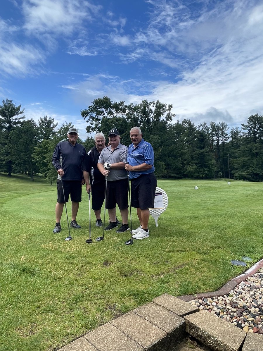 Had a great day yesterday celebrating Pointer football at our golf outing!

Thanks to all of our sponsors and Bullseye Golf Club for making it possible.

#RollDawgs