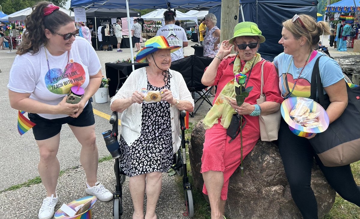 J_NPouw's tweet photo. Proud to be out with @AlanaLynn76 today at #ErinPride representing @OECTAProv @dpsuoecta! A truly welcoming inaugural event that organizers can be proud of! #teachingwithpride https://t.co/SSBlKhE6ZX