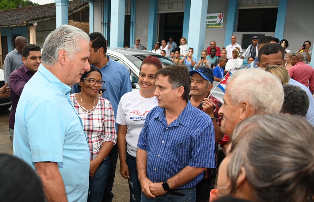 Unión de Reyes tiene una rica tradición campesina y defiende su identidad cultural. Al hablar con sus pobladores, constatamos la importancia de que, con ese mismo espíritu, se impulse el desarrollo económico. Otra jornada que ratifica que los problemas se resuelven entre todos.